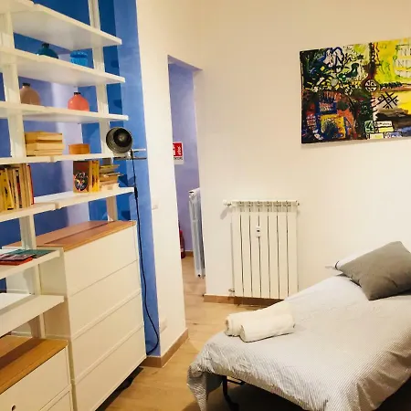 The Blue Strawberry House In San Giovanni روما