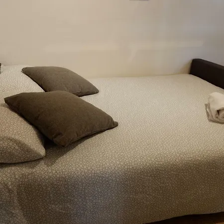 شقة The Blue Strawberry House In San Giovanni *